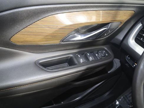 Used 2018 GMC Terrain SLE FWD image 27