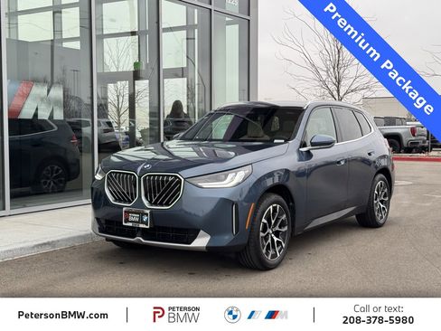 Used 2025 BMW X3 xDrive30i w/ Premium Package image 1