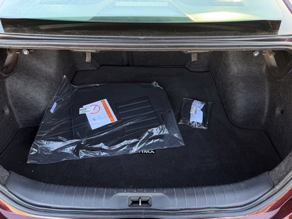 Certified 2025 Nissan Altima 2.5 SV FWD image 10