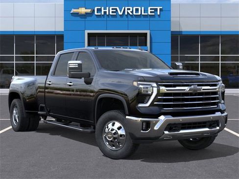 New 2026 Chevrolet Silverado 3500 LTZ w/ LTZ Plus Package image 31