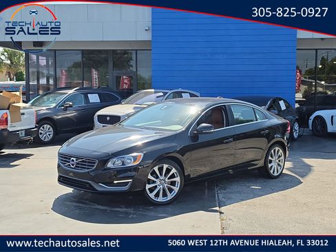 Used 2018 Volvo S60 T5 Inscription FWD image 1