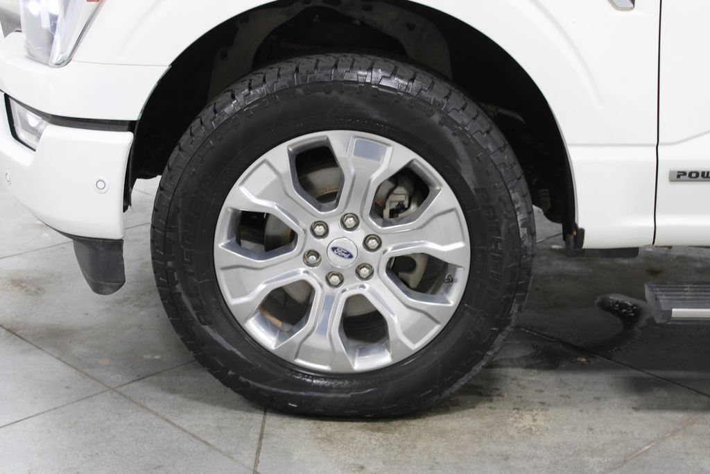 Used 2022 Ford F150 Platinum w/ Equipment Group 701A High AWD/4WD image 23
