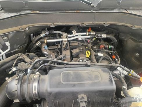 Used 2023 Ford Explorer XLT RWD image 36