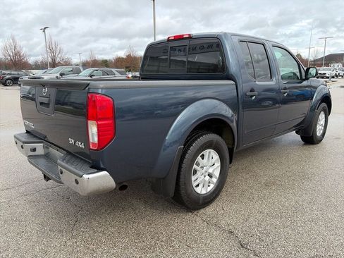 Used 2015 Nissan Frontier SV w/ SV Value Truck Package image 7