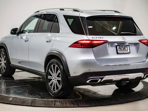 Used 2025 Mercedes-Benz GLE 350 4MATIC image 2