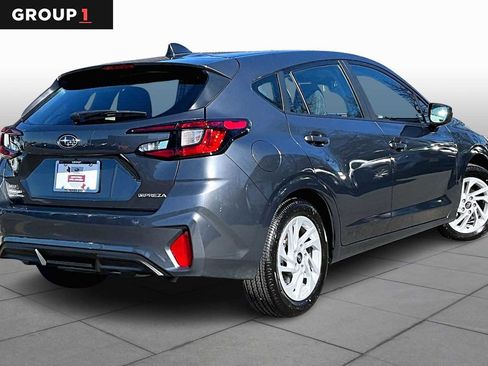 Used 2025 Subaru Impreza 2.0i image 12