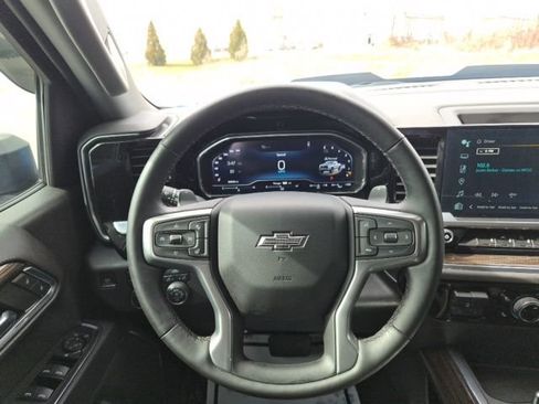 Used 2024 Chevrolet Silverado 1500 LT Trail Boss w/ Protection Package AWD/4WD image 35