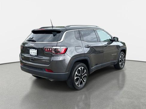 Used 2022 Jeep Compass Limited image 5