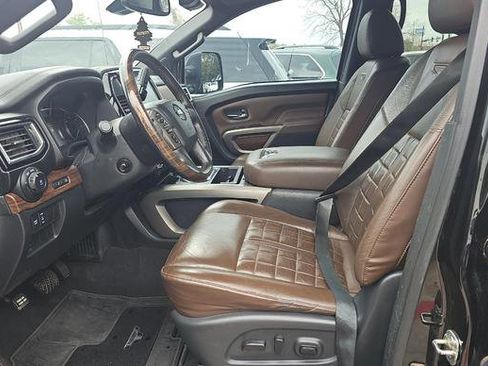 Used 2021 Nissan Titan Platinum Reserve w/ Moonroof Package image 3
