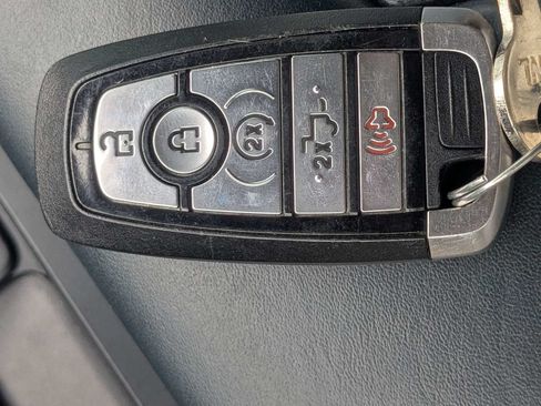 Used 2022 Ford F150 Limited AWD/4WD image 36