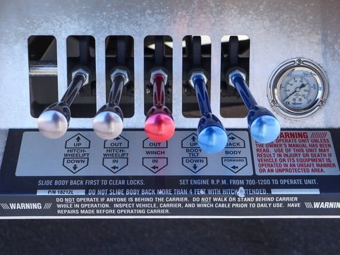 Used 2023 Ford F650 2WD Regular Cab Super Duty image 10