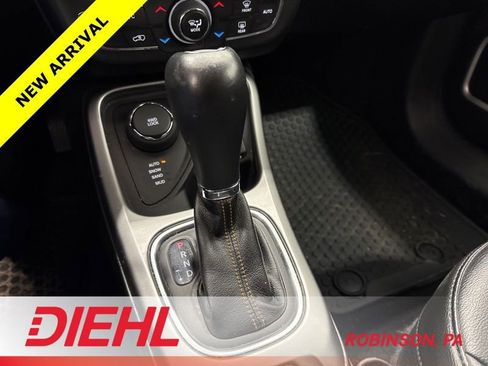 Certified 2019 Jeep Compass Latitude w/ Cold Weather Group image 29