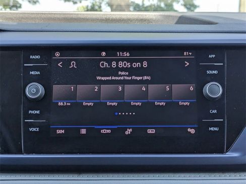 Used 2024 Volkswagen Taos SE image 18