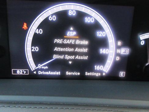 Used 2013 Mercedes-Benz CL 550 CL550 4MATIC**SPORT PKG** image 54