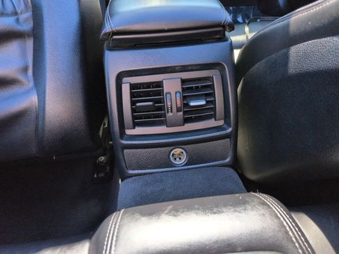 Used 2015 BMW M4 Convertible RWD image 18