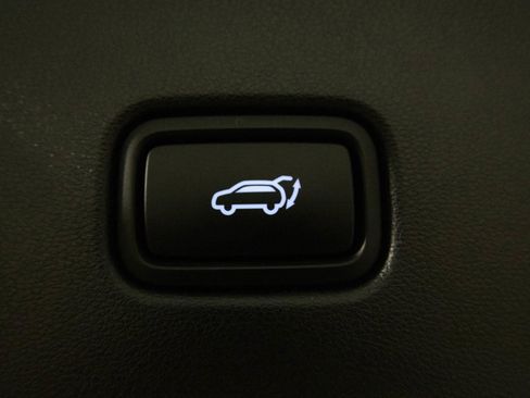 Used 2023 Hyundai Tucson Limited image 36