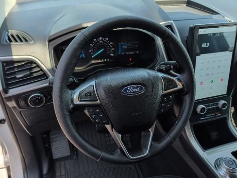 Certified 2023 Ford Edge SEL AWD/4WD image 19