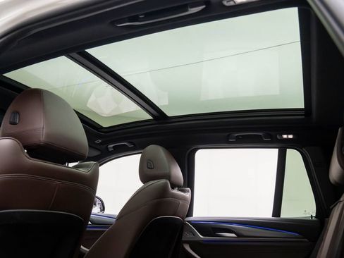 Used 2023 BMW X3 M40i w/ Premium Package image 17