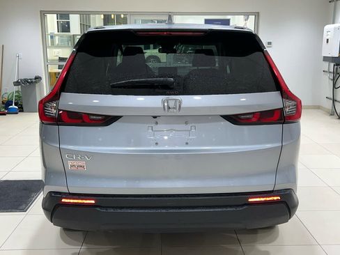 Used 2023 Honda CR-V EX image 12