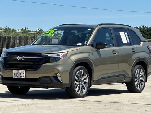 Used 2025 Subaru Forester Touring w/ Popular Package - Touring image 7