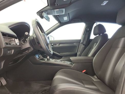 Used 2025 Honda Civic Sport image 14