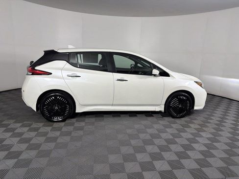 Used 2024 Nissan Leaf SV Plus FWD image 14