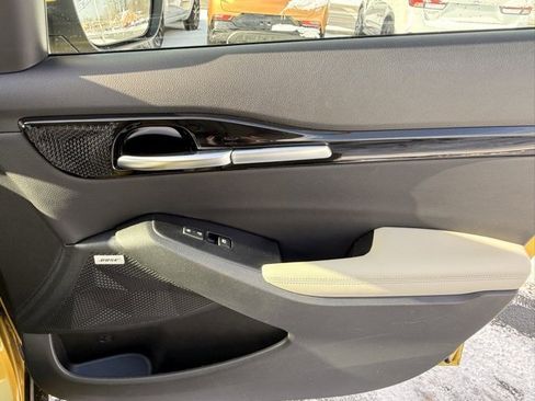 Used 2021 Kia Seltos SX w/ SX Sunroof Package image 44