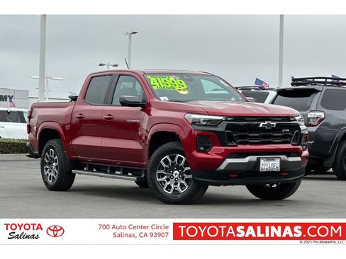 Used 2025 Chevrolet Colorado Z71 AWD/4WD image 1