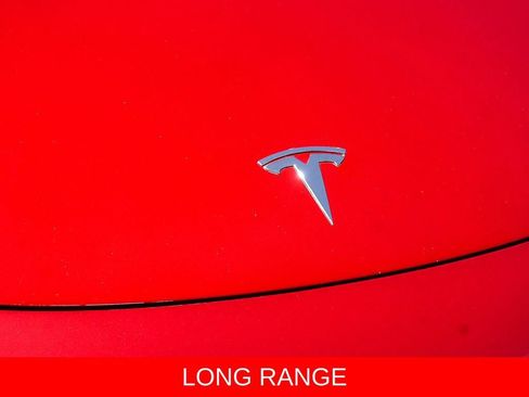 Used 2018 Tesla Model 3 Long Range RWD image 11