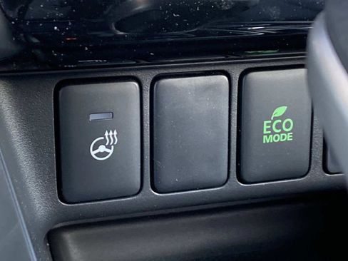 Used 2024 Mitsubishi Eclipse Cross SEL image 31