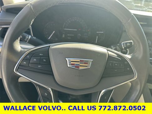 Used 2019 Cadillac XT5 Luxury image 18