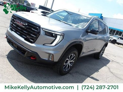 Used 2024 GMC Acadia AT4 AWD/4WD image 3