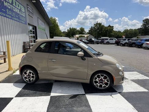 Used 2012 FIAT 500 Sport w/ Safety & Convenience Pkg FWD image 5
