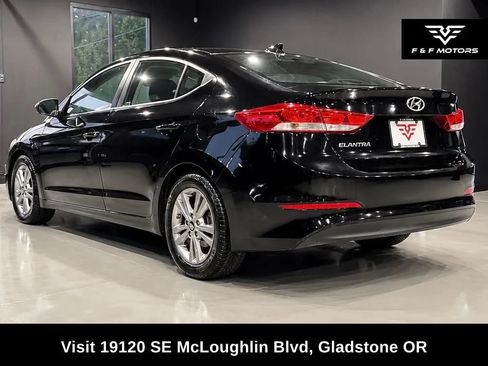 Used 2018 Hyundai Elantra SEL FWD image 4