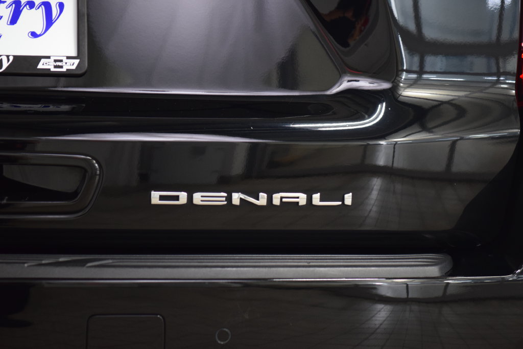 Used 2024 GMC Yukon Denali AWD/4WD image 24