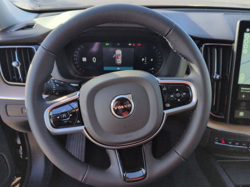 New 2026 Volvo XC60 B5 Ultra w/ Protection Package Premier image 16