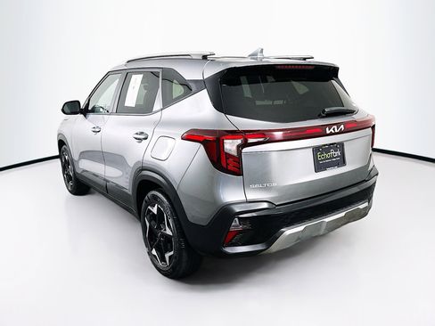 Used 2025 Kia Seltos S image 5