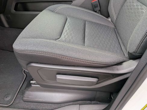 New 2026 RAM 1500 Express AWD/4WD image 24
