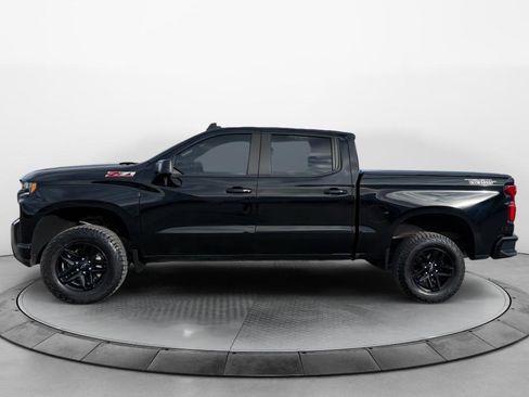 Used 2021 Chevrolet Silverado 1500 LT Trail Boss w/ Convenience Package II image 2