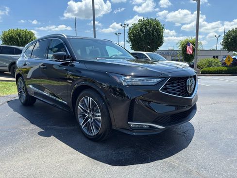 New 2026 Acura MDX w/ Advance Package AWD/4WD image 7