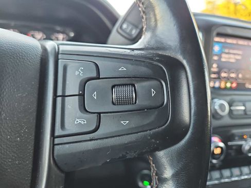 Used 2021 GMC Sierra 1500 AT4 image 25