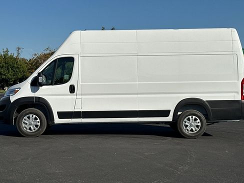 New 2026 RAM ProMaster 3500 w/ Quick Order Package 22G SLT image 6