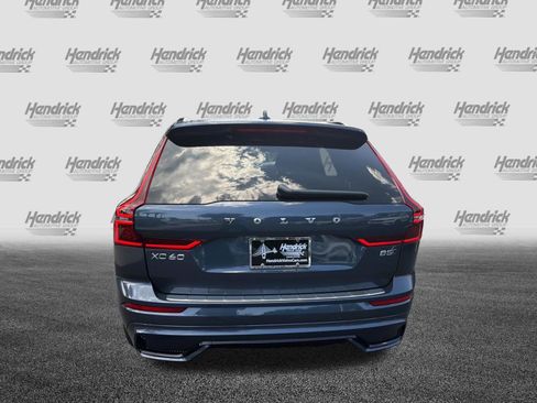 Certified 2026 Volvo XC60 B5 Core w/ Protection Package Premier AWD/4WD image 9