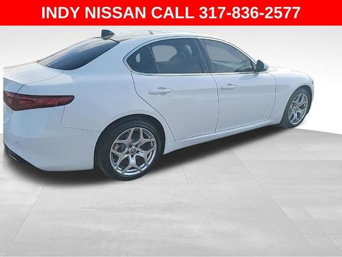 Used 2021 Alfa Romeo Giulia Ti w/ Active Assist 2 Package TI image 5