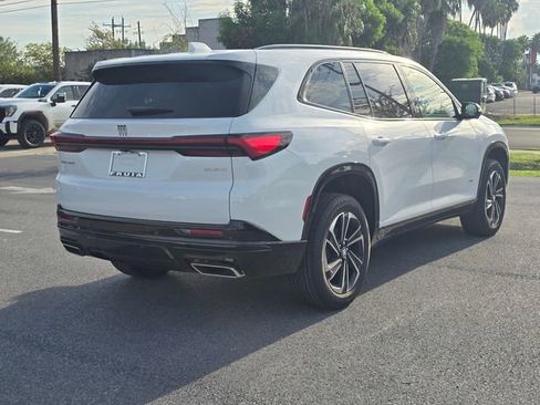 New 2026 Buick Enclave Sport Touring w/ LPO, Floor Liner Package image 5