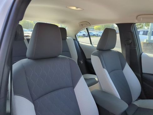 Used 2026 Toyota Corolla LE FWD image 29