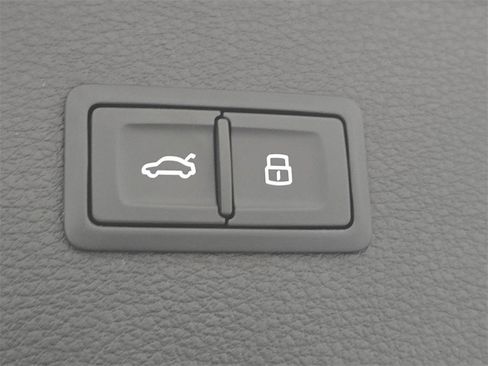 Used 2022 Audi Q5 2.0T Premium image 29