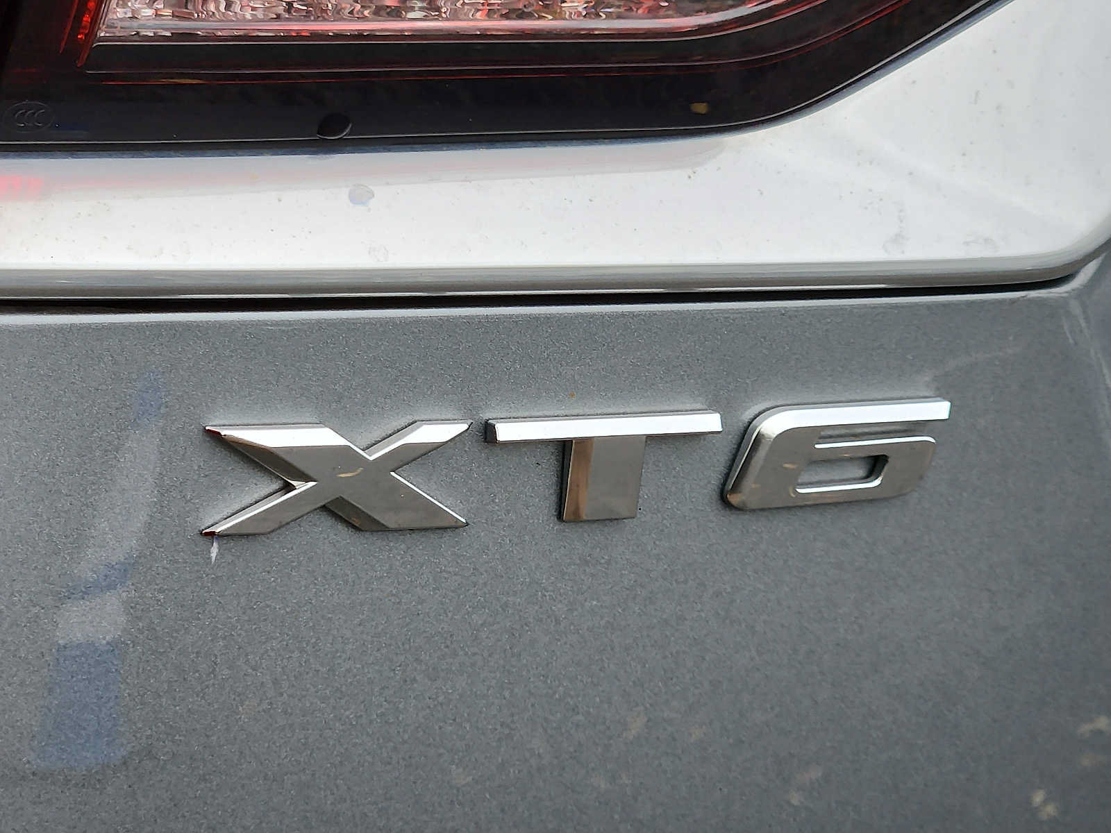 Used 2024 Cadillac XT6 Luxury w/ LPO, Floor Liner Package AWD/4WD image 28