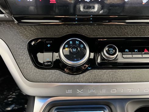 New 2025 Ford Expedition Tremor image 22