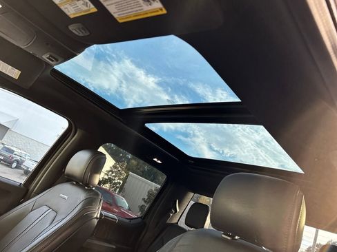 Used 2016 Ford F150 Platinum w/ Equipment Group 701A Luxury image 14